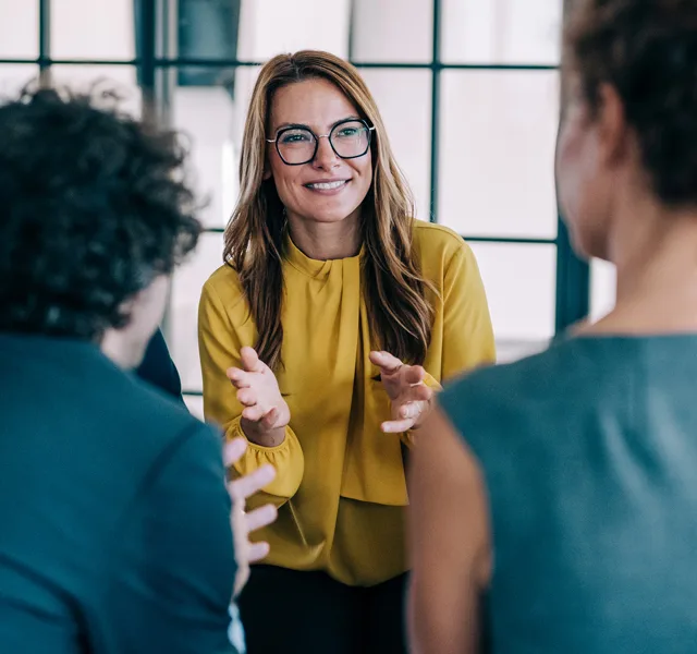 Better-Linked-Unternehmensberatung-Business-Coaching-Slider-Schwerpunkte-Subheader-Leadership-und-Kommunikation-2180893214-640x600px-1